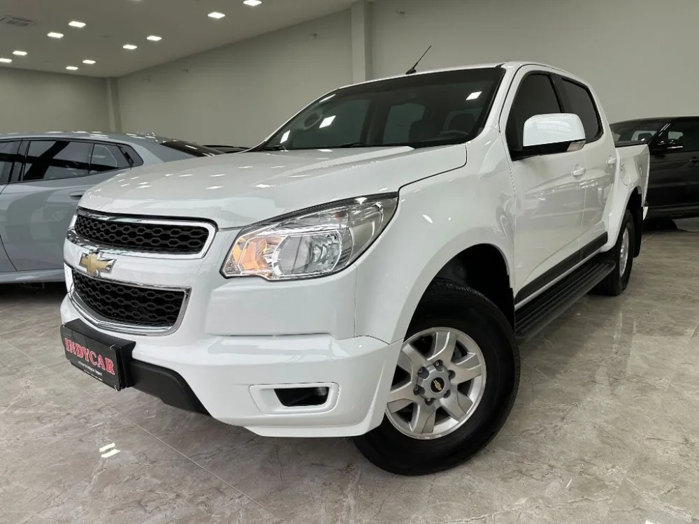 GM - Chevrolet S10 Pick-Up LT 2.8 TDI 4x2 CD Diesel