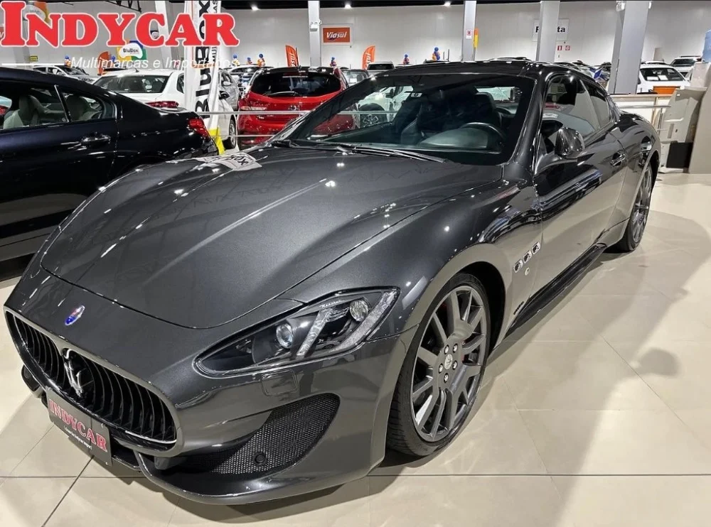 Maserati GranTurismo S 4.7 V8 32V/ MC Line