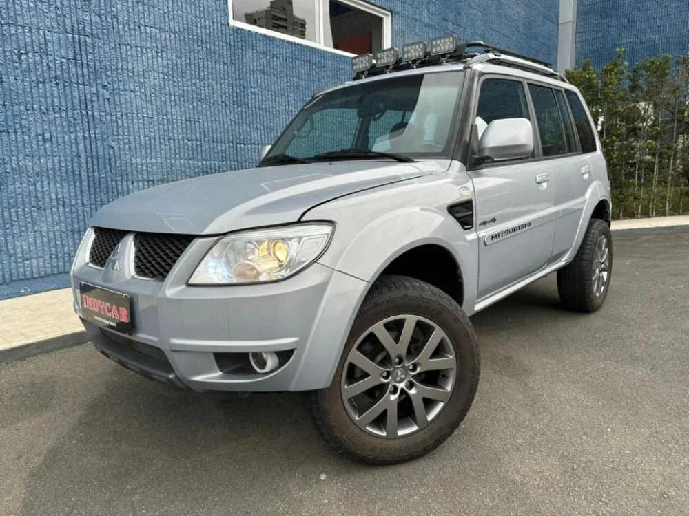 Mitsubishi Pajero TR4 2.0/ 2.0 Flex 16V 4x4 Aut.
