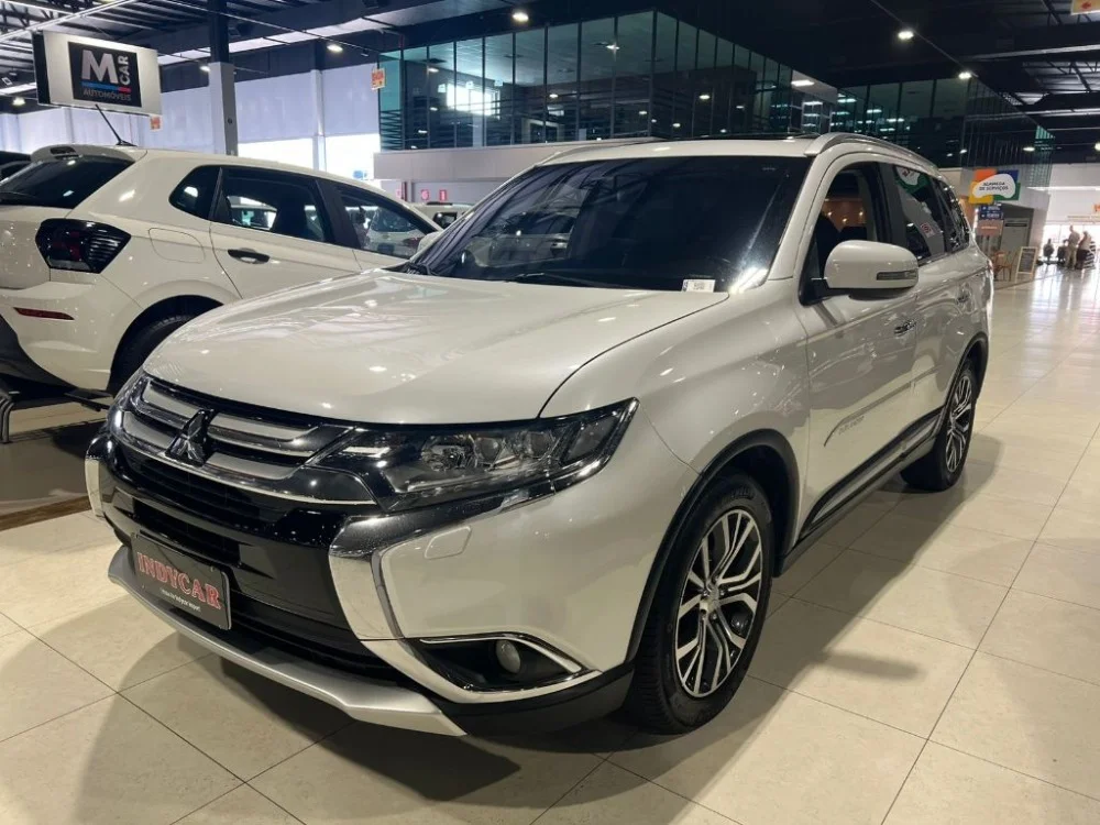 Mitsubishi OUTLANDER 2.2 165cv Diesel Aut.