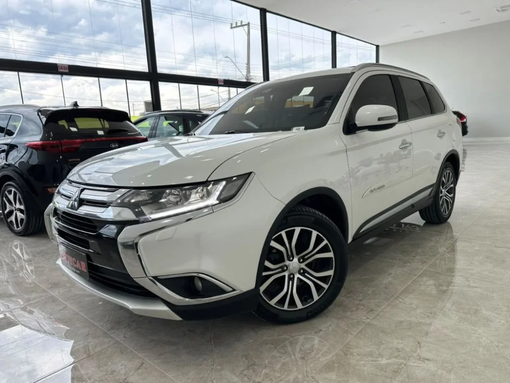Mitsubishi OUTLANDER 2.2 165cv Diesel Aut.