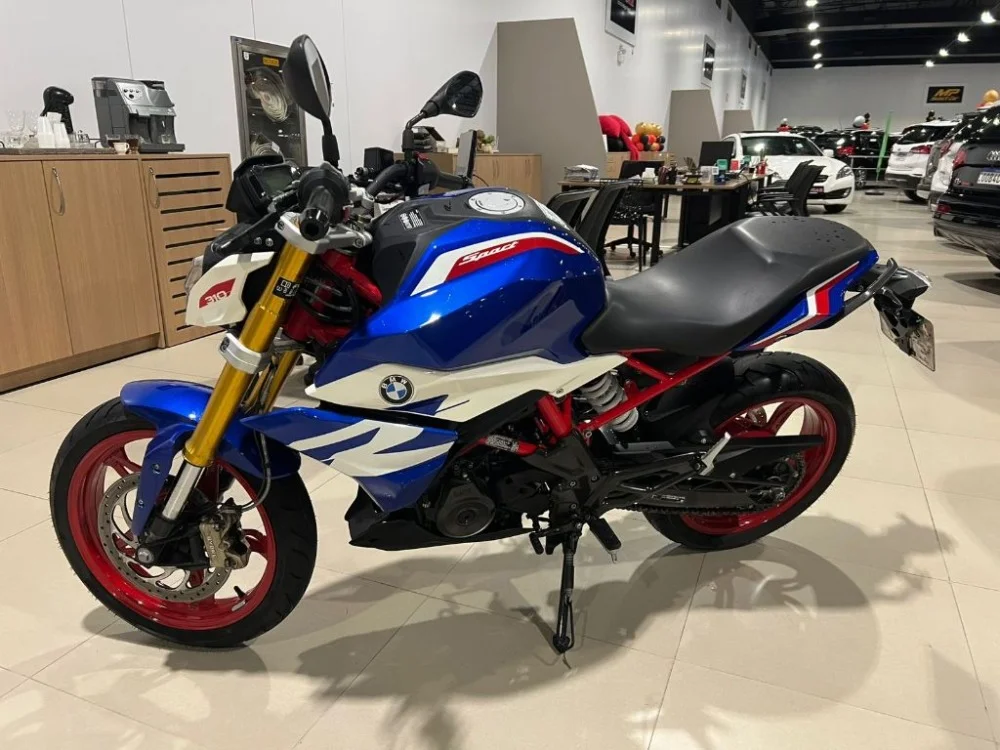 BMW G 310 R